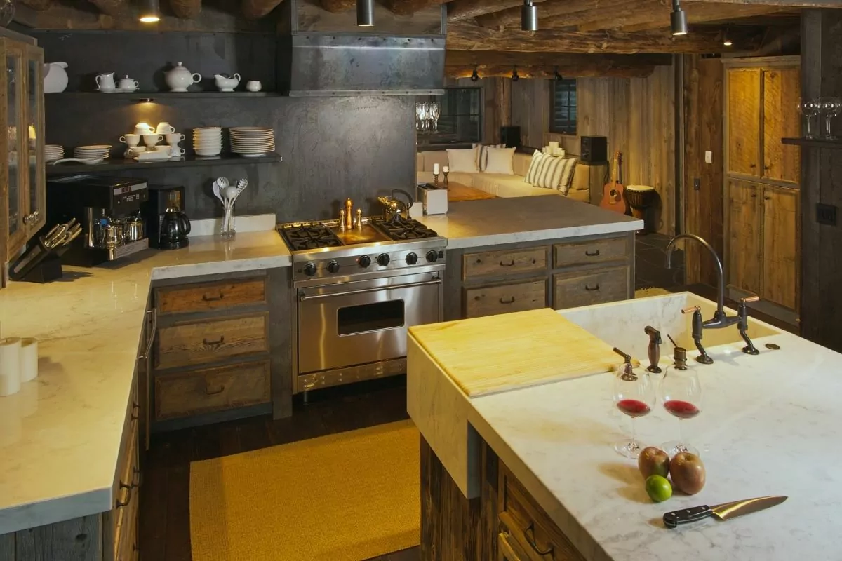 10 Amazing Rustic Kitchen Cabinets To Inspire You